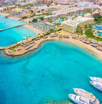 Hurghada-Egypt-City-Egypt-Tours-Portal-600x600-1.webp
